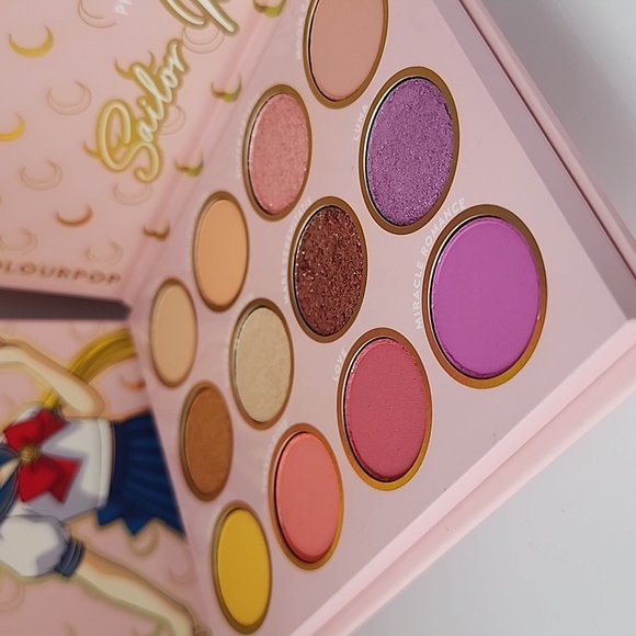 Colourpop Sailor Moon Pretty Guardian Pressed Powder Palette - Picture 4 of 13